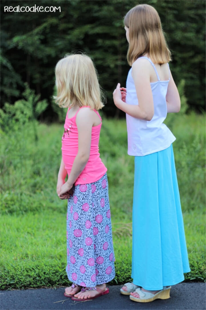 23+ Designs Straight Maxi Skirt Pattern - KorrinAyaana