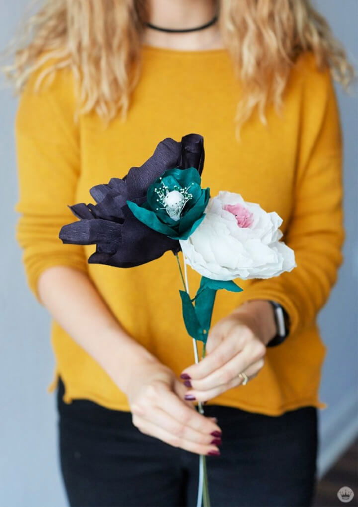 Pretty DIY Crepe Paper Flowers