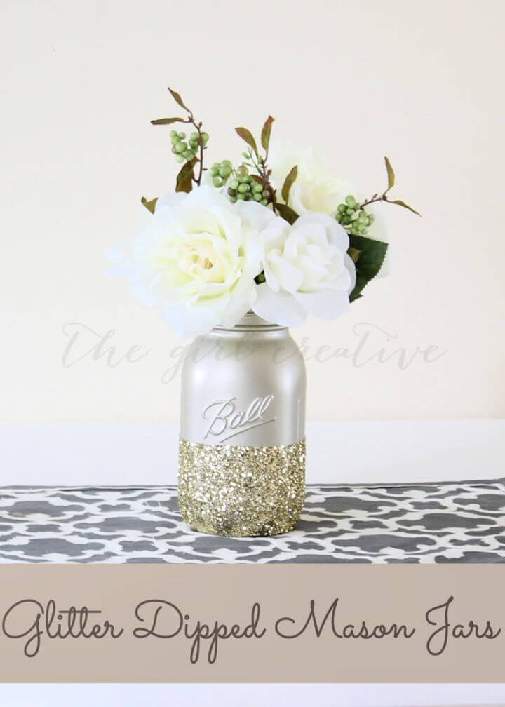 Pretty DIY Glitter Dipped Mason Jars