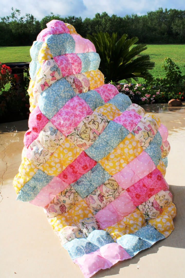 10 Free Puff Quilt Patterns To Keep You Warm - DIY Crafts