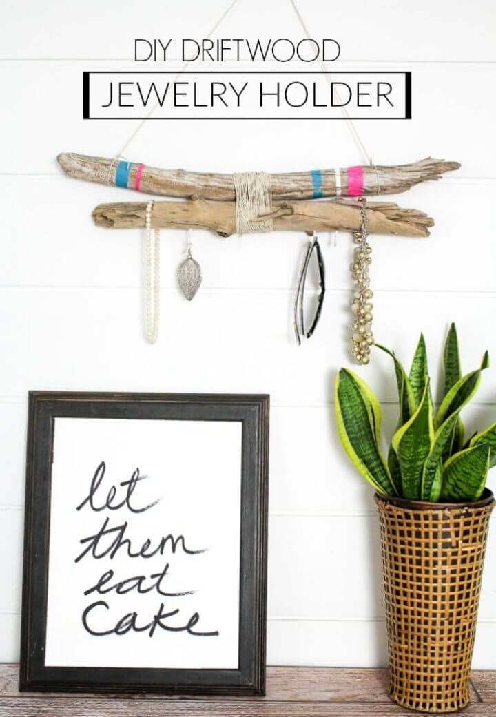 Quick DIY Driftwood Jewelry Holder