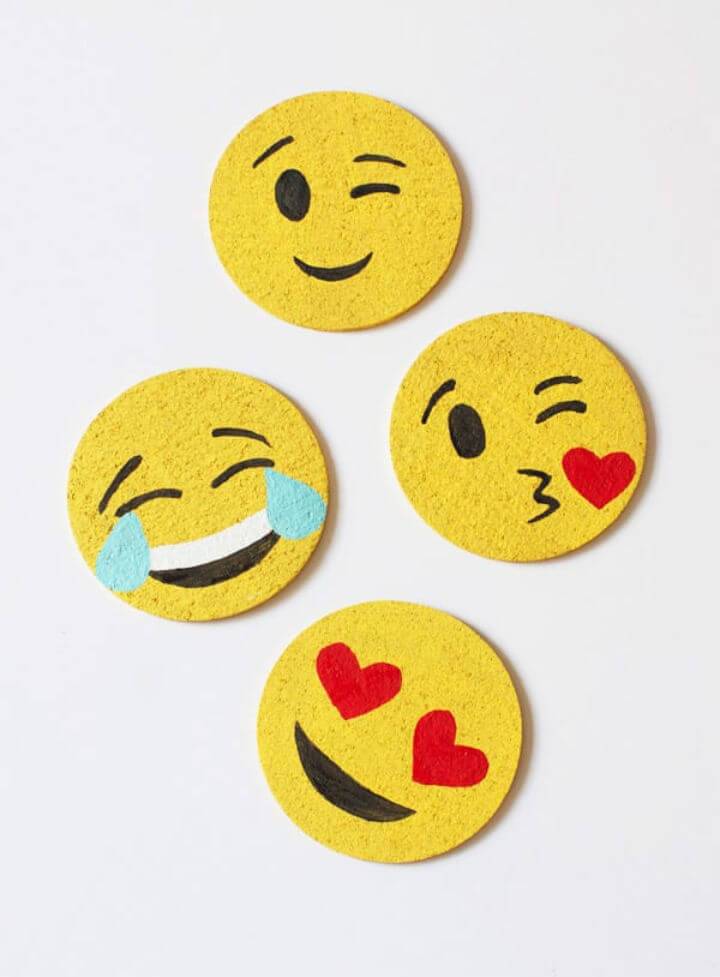 Make Felt Emoji Busy Bags