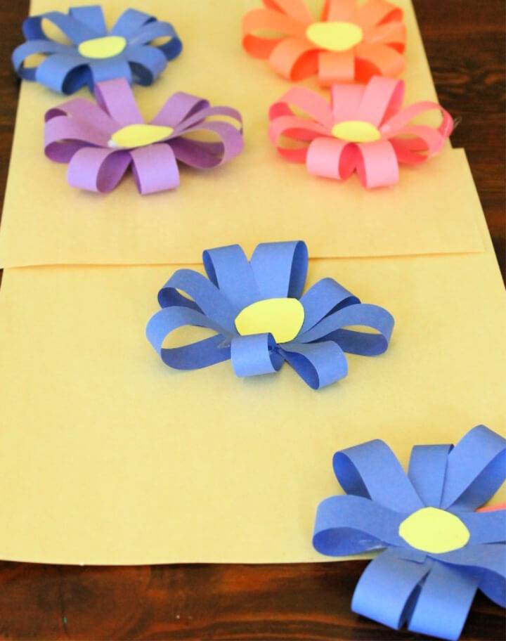 Simple DIY 3D Paper Flowers