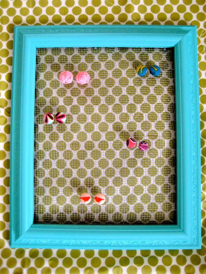 Simple DIY Picture Frame Earring Holder