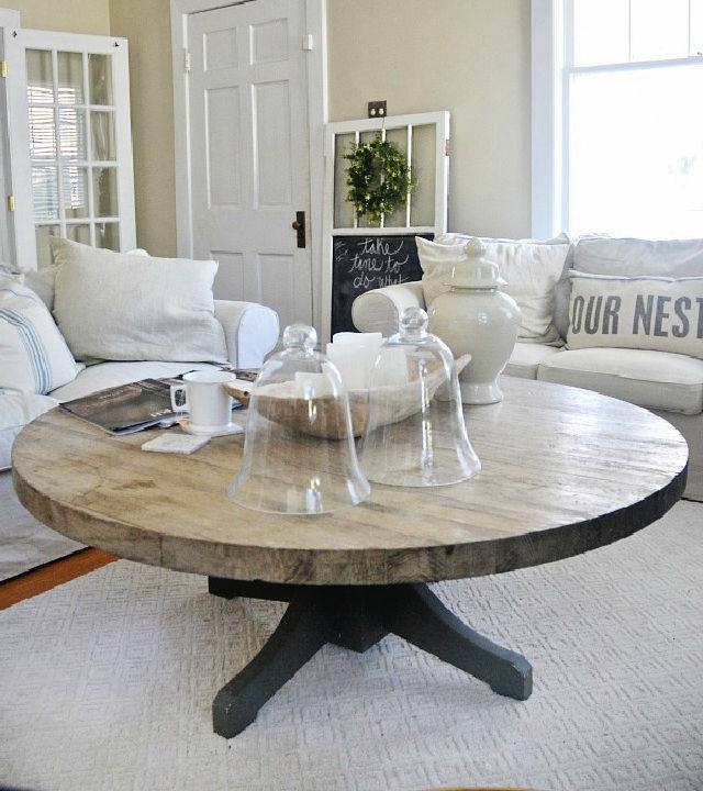 Easy DIY Wooden Round Coffee Table