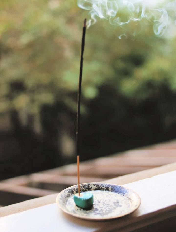 How to Make Your Own Incense Holder