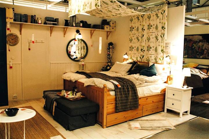9 Diy Ideas To Improve The Aesthetic Of A Small Bedroom Crafts