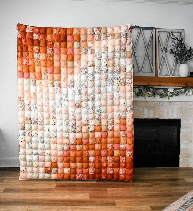 Easy DIY Ombre Puff Quilt