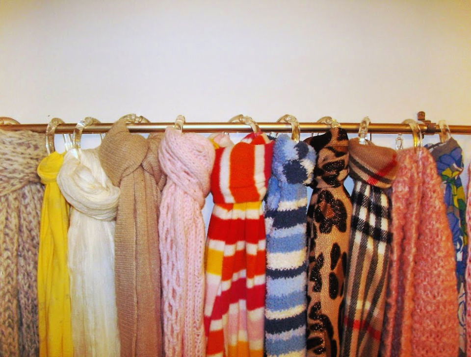 DIY Scarf Holder