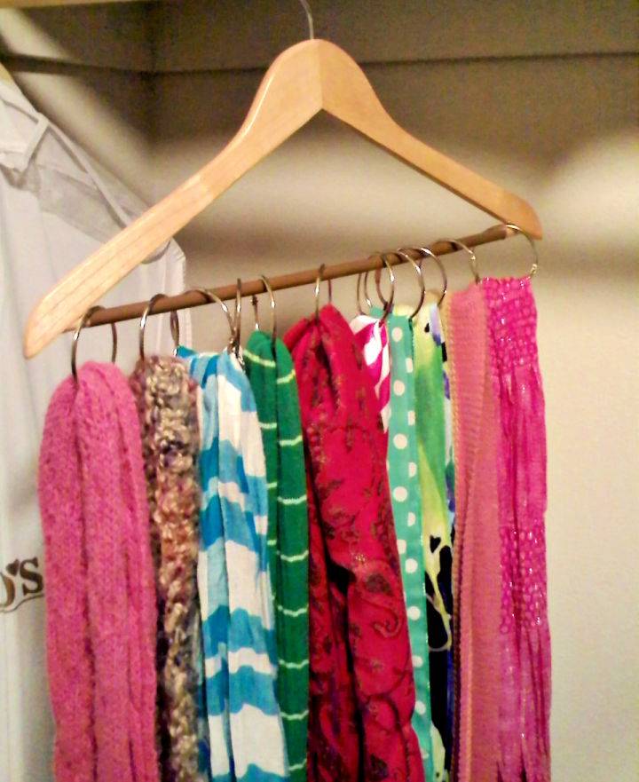 Quick and Simple DIY Scarf Organization