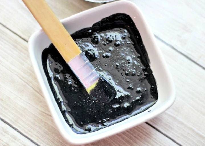 Activated Charcoal Face Mask Recipe