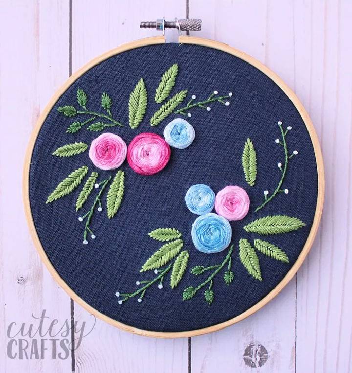 Floral Heart Embroidery PDF Pattern – Creative Allure
