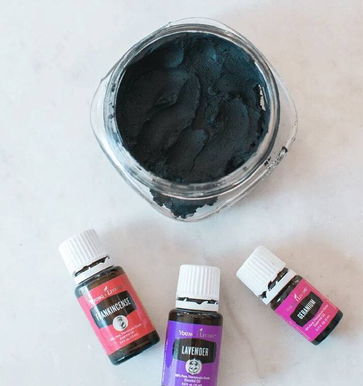Make Your Own Charcoal Face Mask