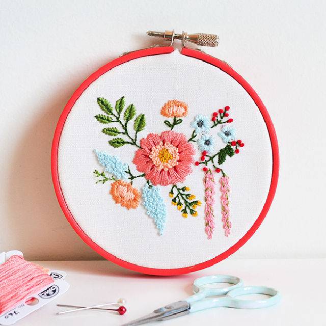 Free Embroidered Bouquet Pattern