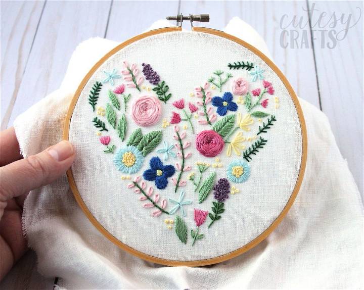 Floral Heart Hand Embroidery Pattern