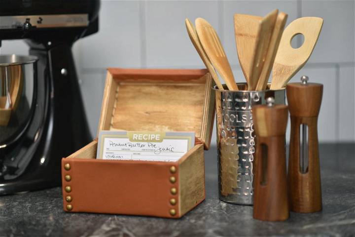 Unique DIY Luxe Leather Recipe Box