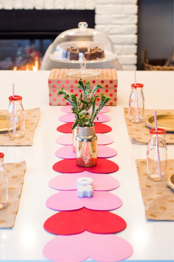 Valentines DIY Table Runner