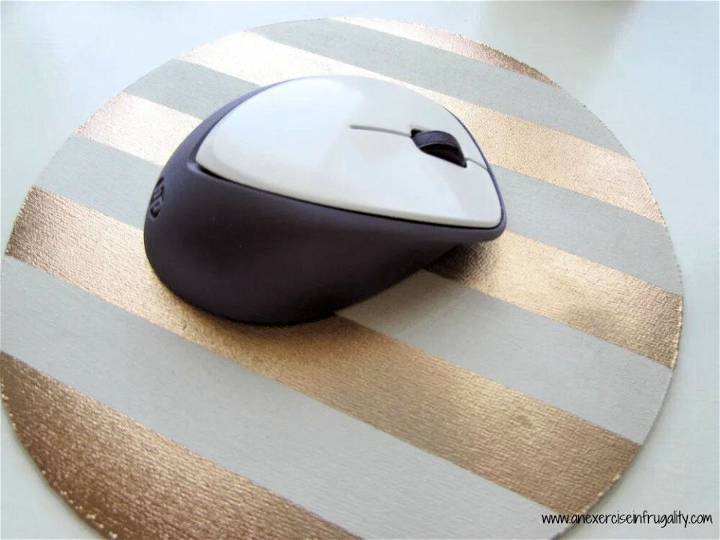 . Easy DIY Gold Mouse Pad 
