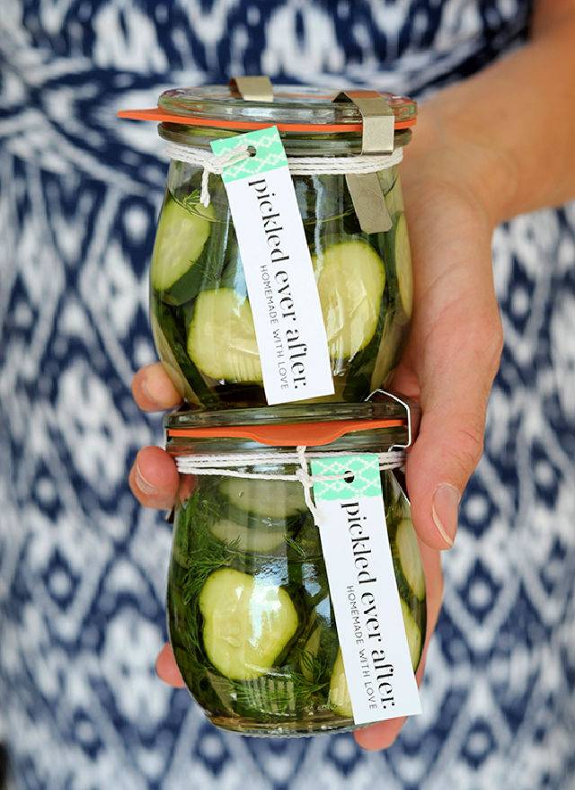 Simple DIY Pickles Wedding Favor