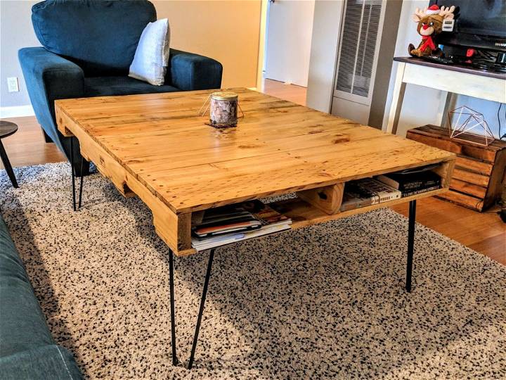 Homemade 1 Hour Pallet Coffee Table