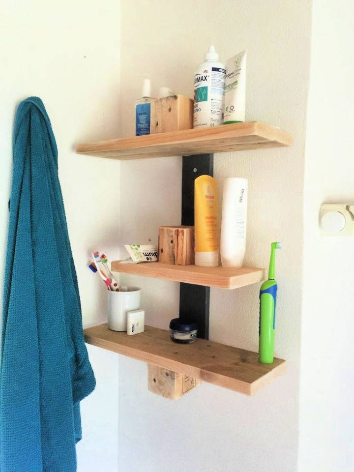 Bathroom Shelf Made of Pallet Wood