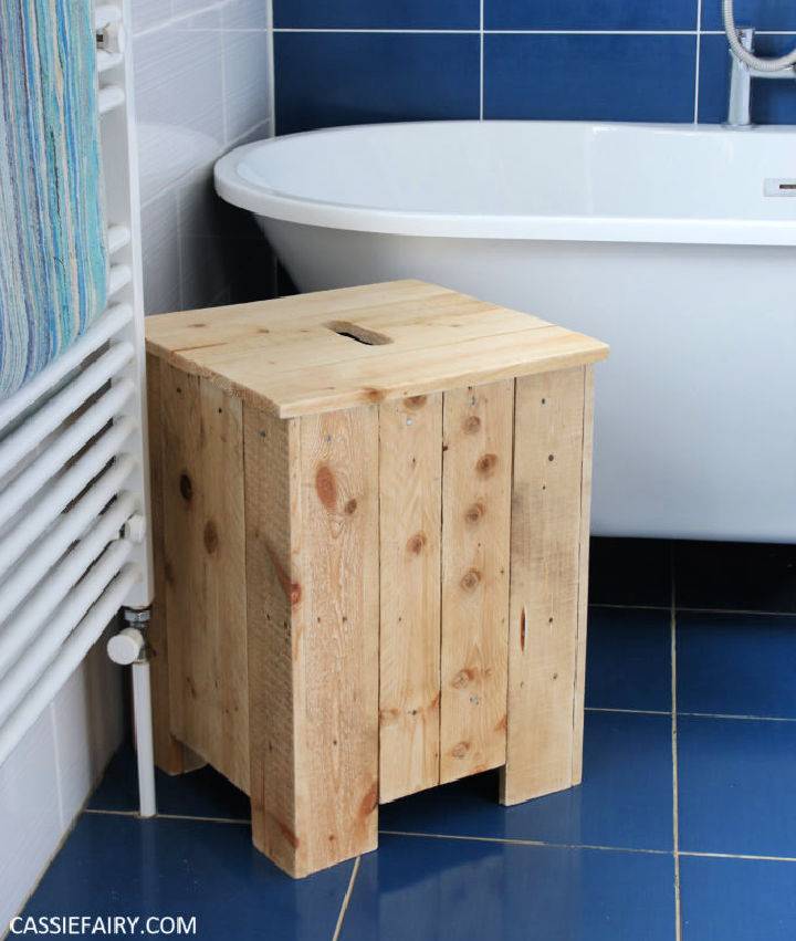 Bathroom Storage Hamper Using Pallet Wood