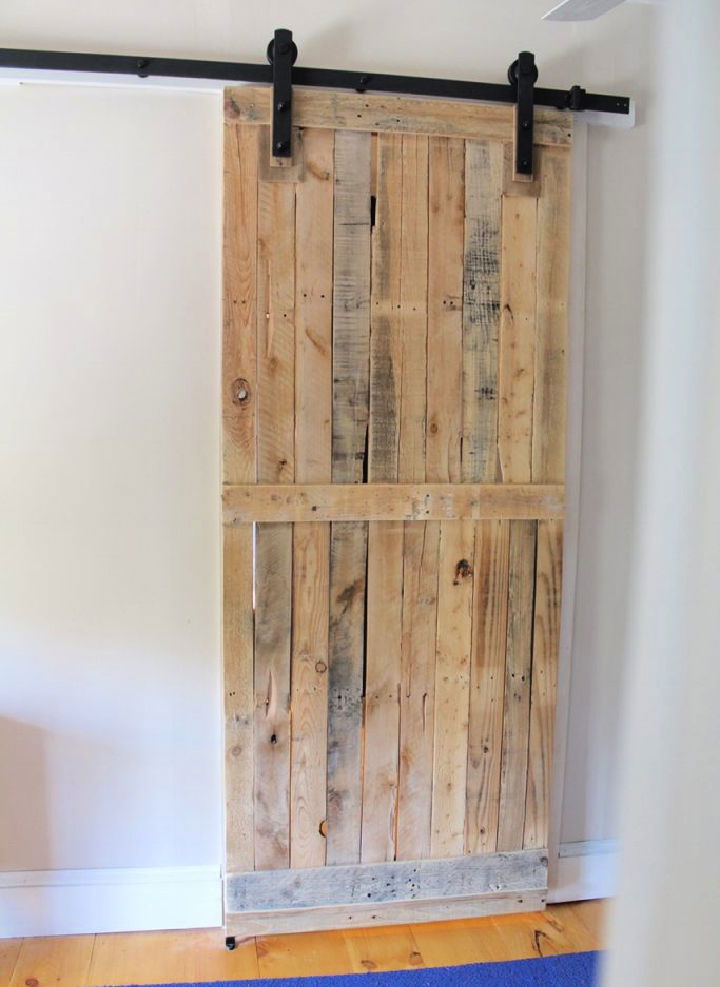 Build a Pallet Sliding Barn Door