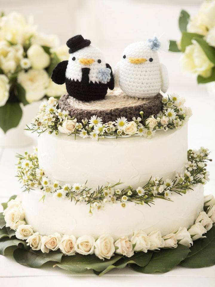 Crochet Lovebirds Cake Topper