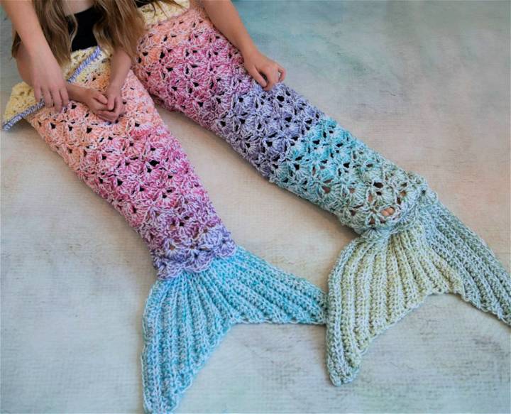 Crochet Rainbow Sparkle Mermaid Blanket