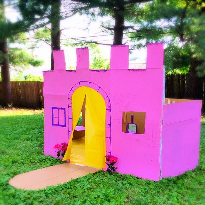 DIY Cardboard Play Castle