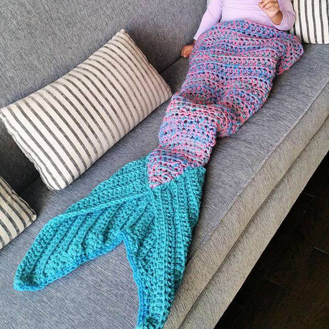 Easy Crochet Mermaid Tail Blanket Pattern