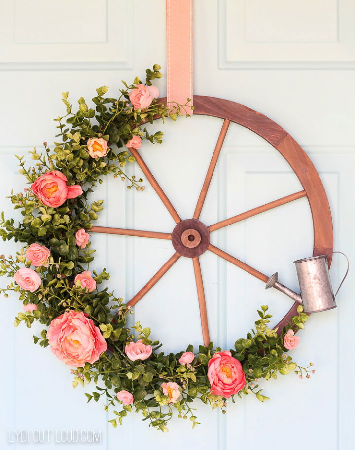 Farmhouse Wagon Wheel Wreath