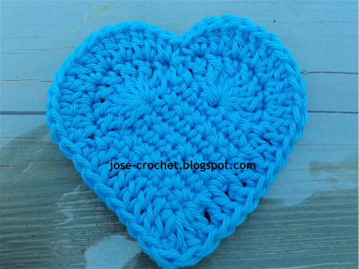 Free Crochet Pattern for Heart