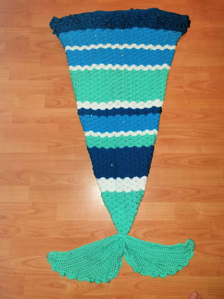 How to Crochet Mermaid Tail Blanket Free Pattern