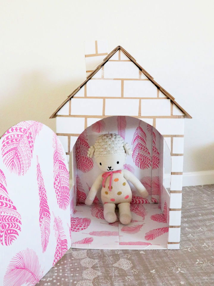 Making Cardboard Box Playhouse