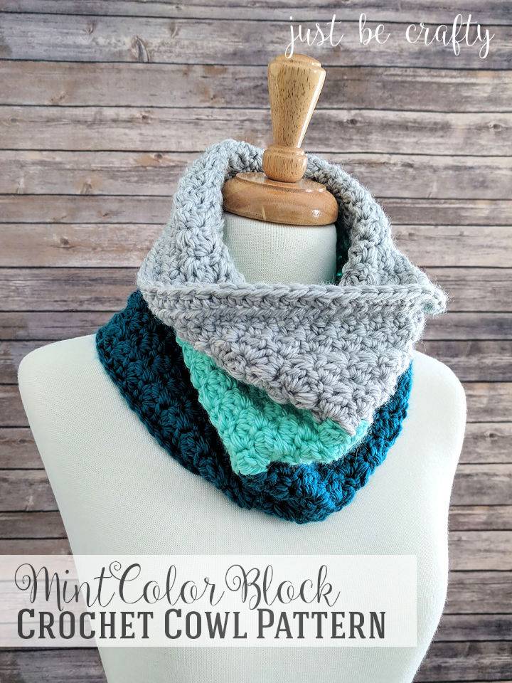 Mint Color Block Crochet Cowl Pattern