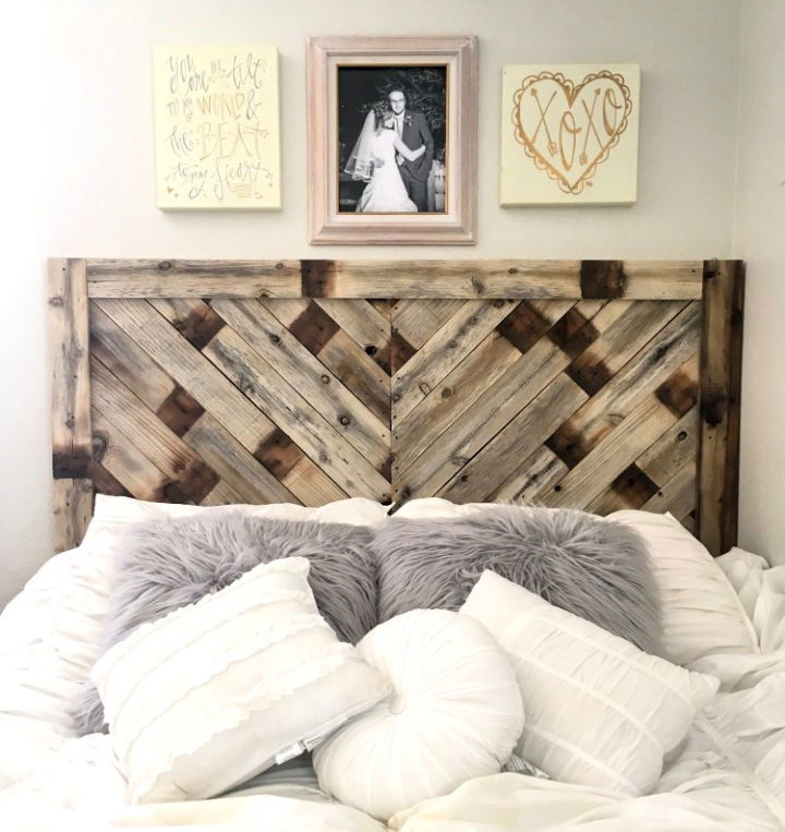 Pallet Wood Herringbone Headboard Plan