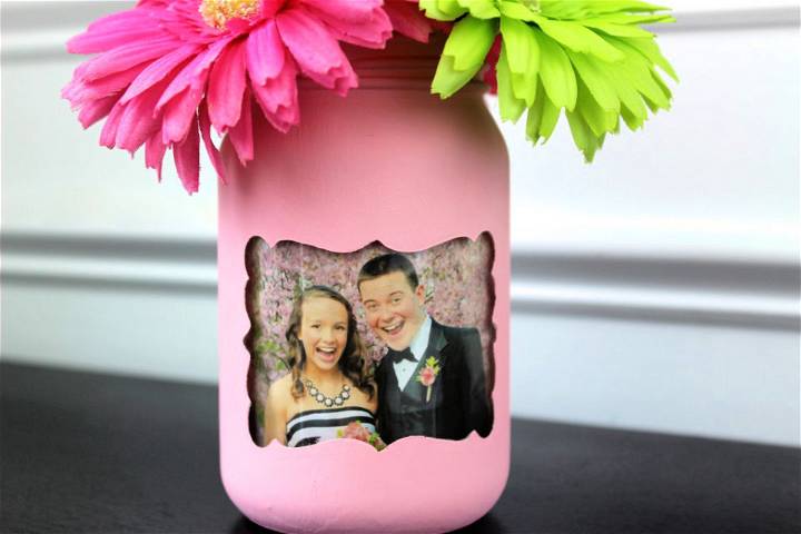 Picture Frame Mason Jar Centerpiece