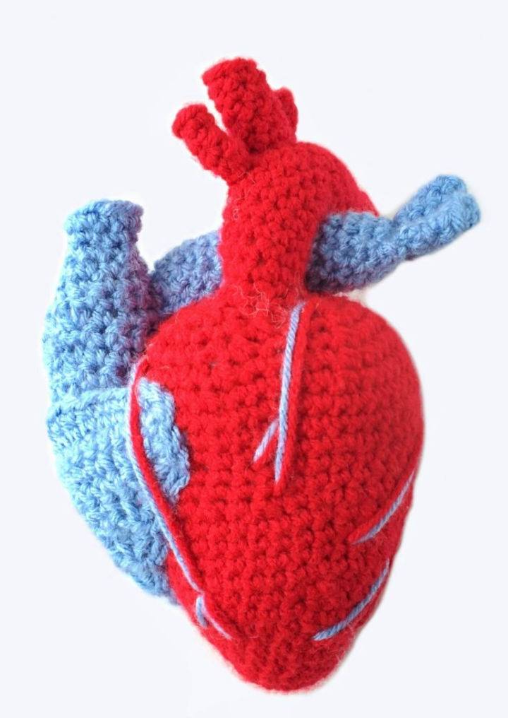 Realistic Crochet Heart Pattern