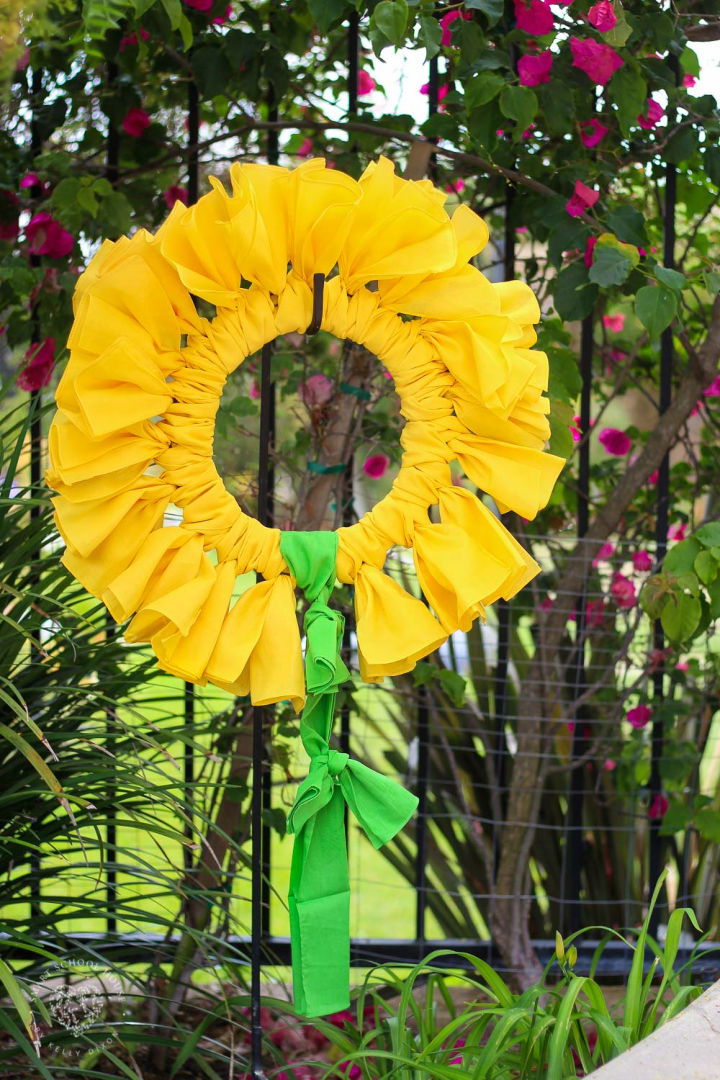 DIY Sunflower Bandana Wreath