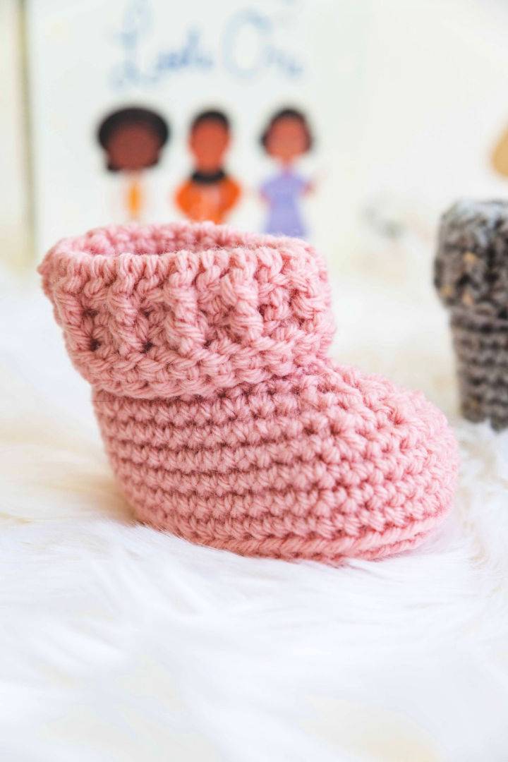 The Parker Crochet Baby Booties Pattern
