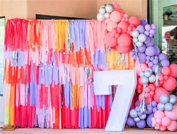 How to Make a Tablecloth Party Backdrop