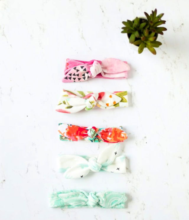 Baby Bow Headband Sewing Pattern