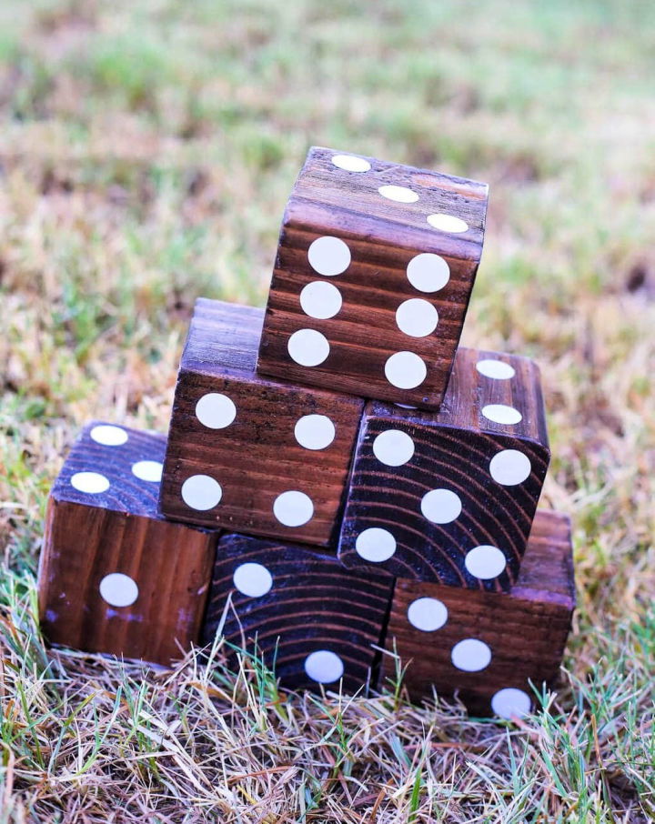 Easy DIY Yard Dice Yard Yahtzee