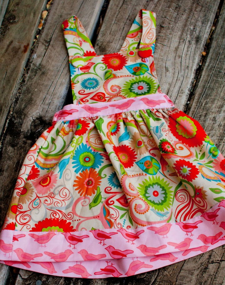 Free Pattern for Little Birdie Pinafore