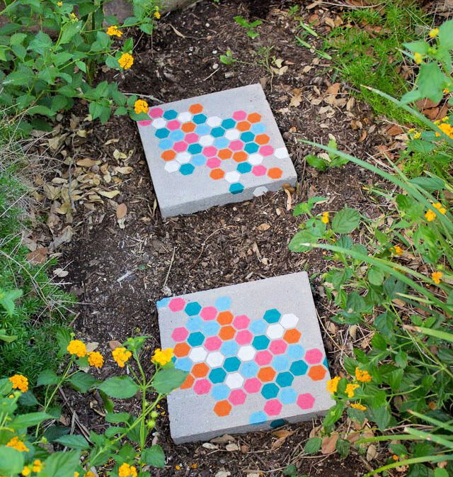 Stenciled Garden Stepping Stones