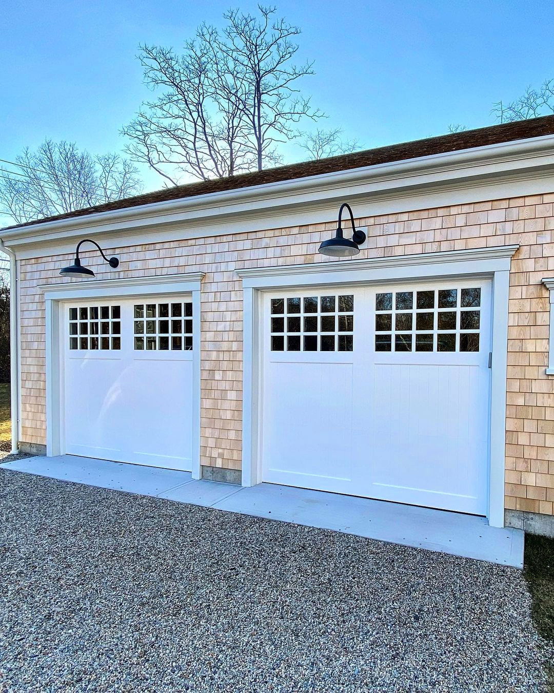 DIY Guidelines Why You Should Purchase a New or Repair Your Garage Door