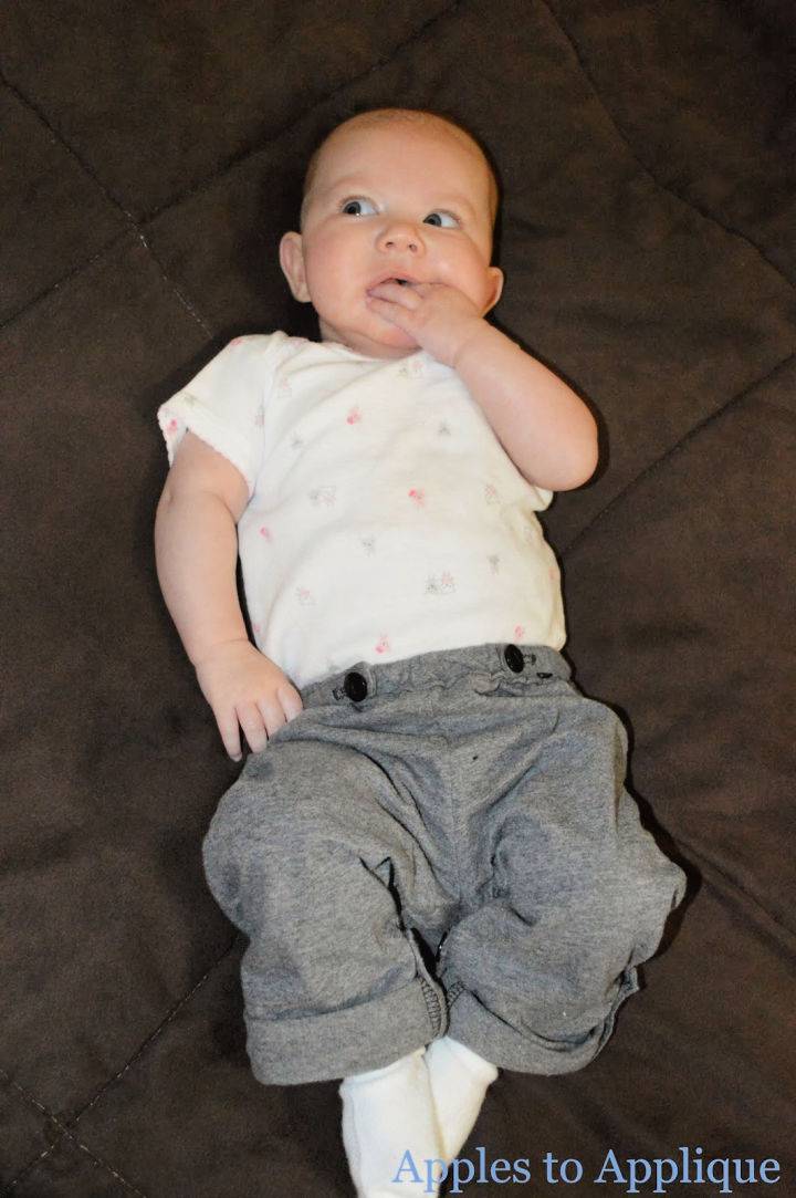 DIY Adjustable Baby Pants From an Old Shirt