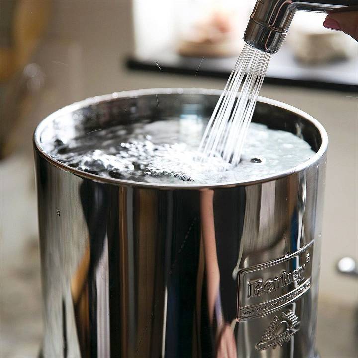How to Make Your Own Drinking Water Filter
