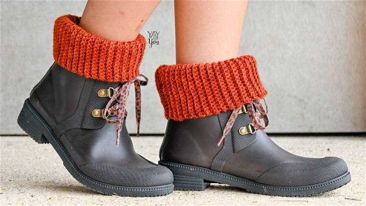 Easy Crochet Boot Cuffs Pattern